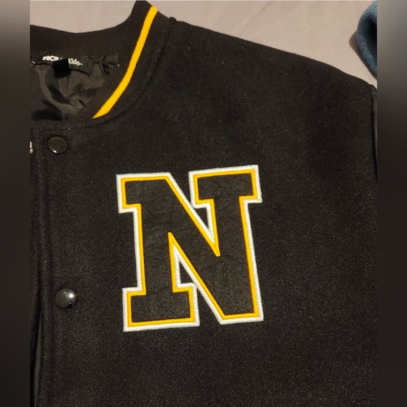 NOVA Kids Varsity Baseball Jacket Youth XL Size 18 Black Yellow Letterman Coat - Picture 5 of 7